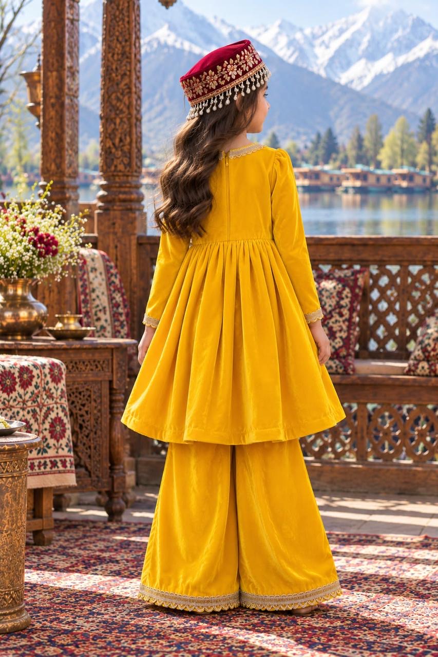 YELLOW VELVET SET