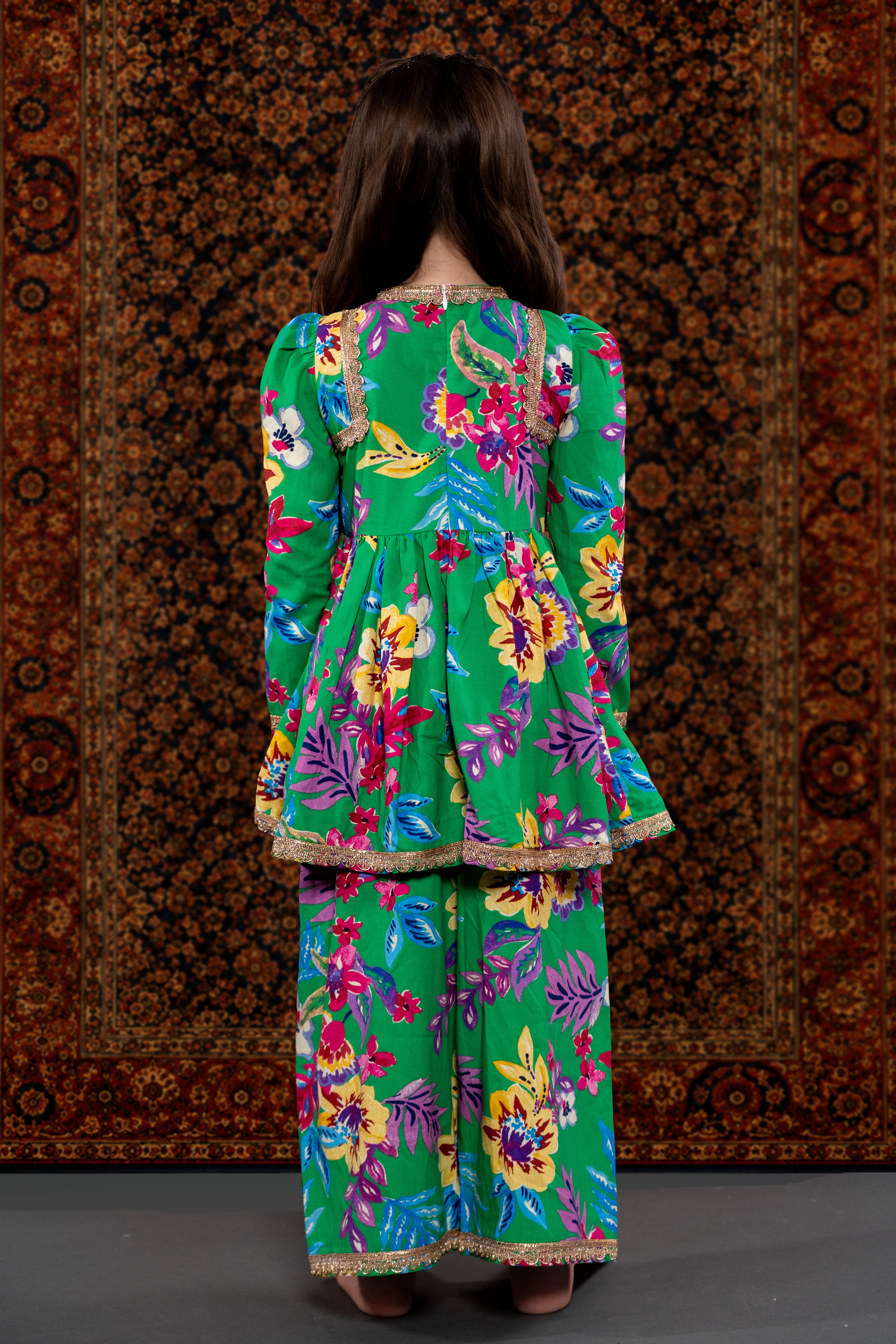 AAMNA - A DARK GREEN COTTON SUIT SET