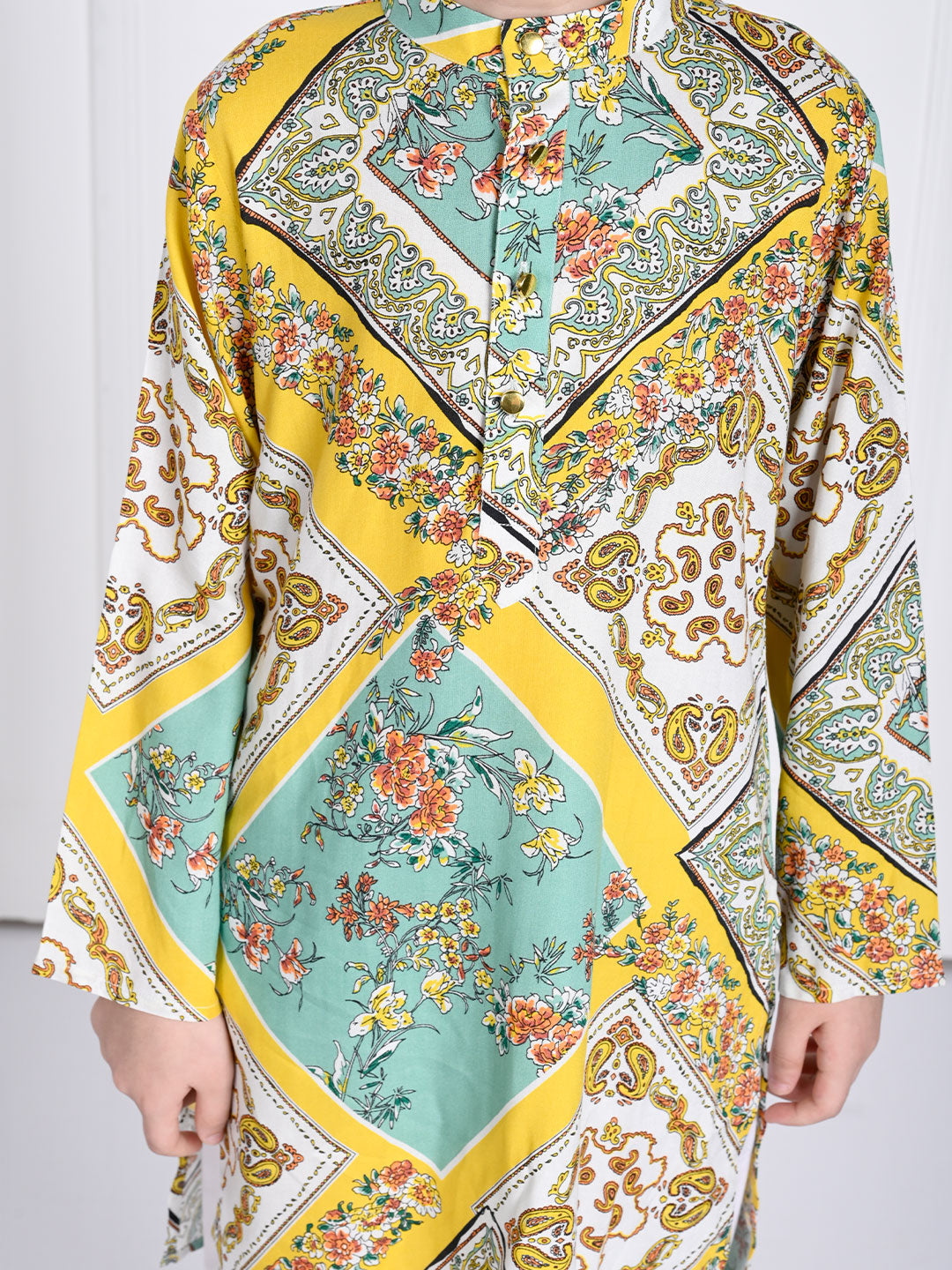 Riaan - Yellow And Green Kurta Pajama Set