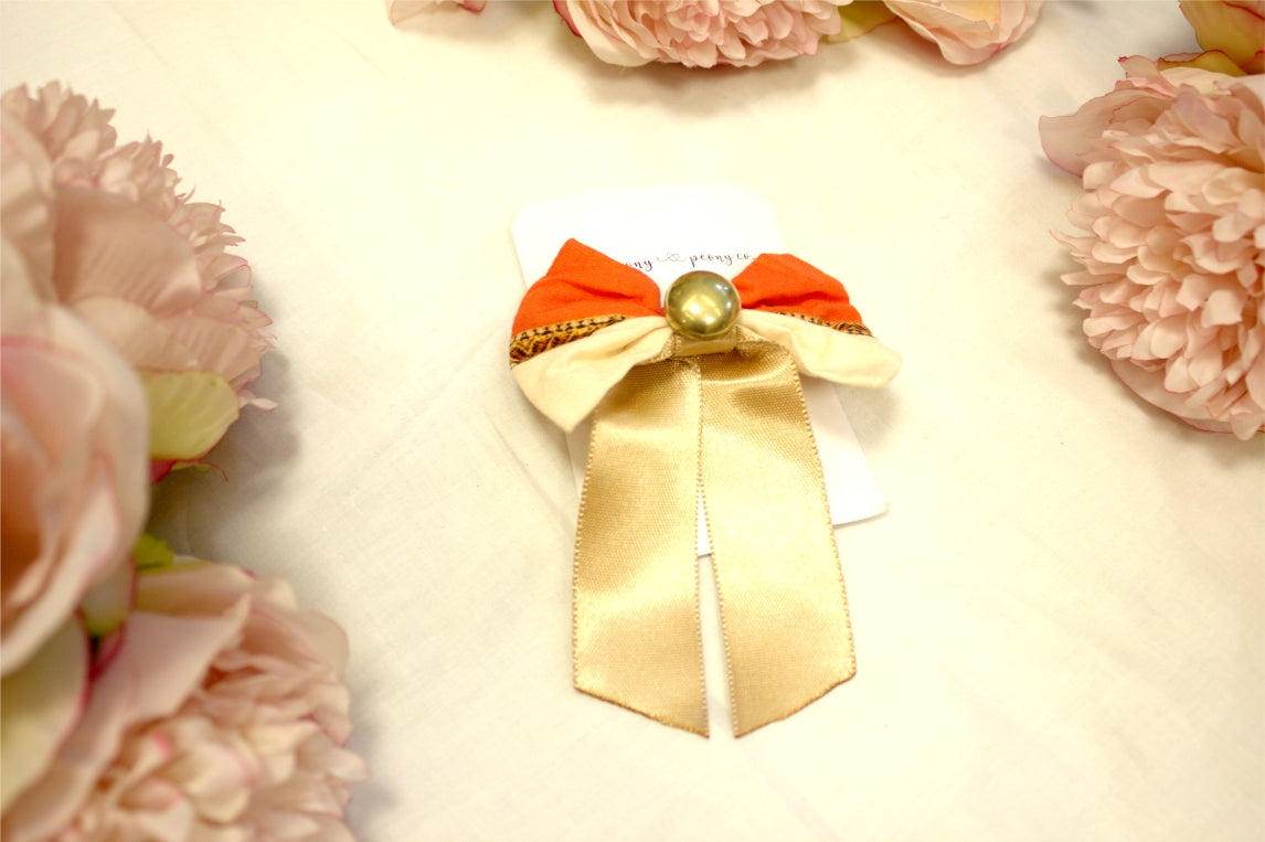 EMBELLISHED BOW HAIRCLIP