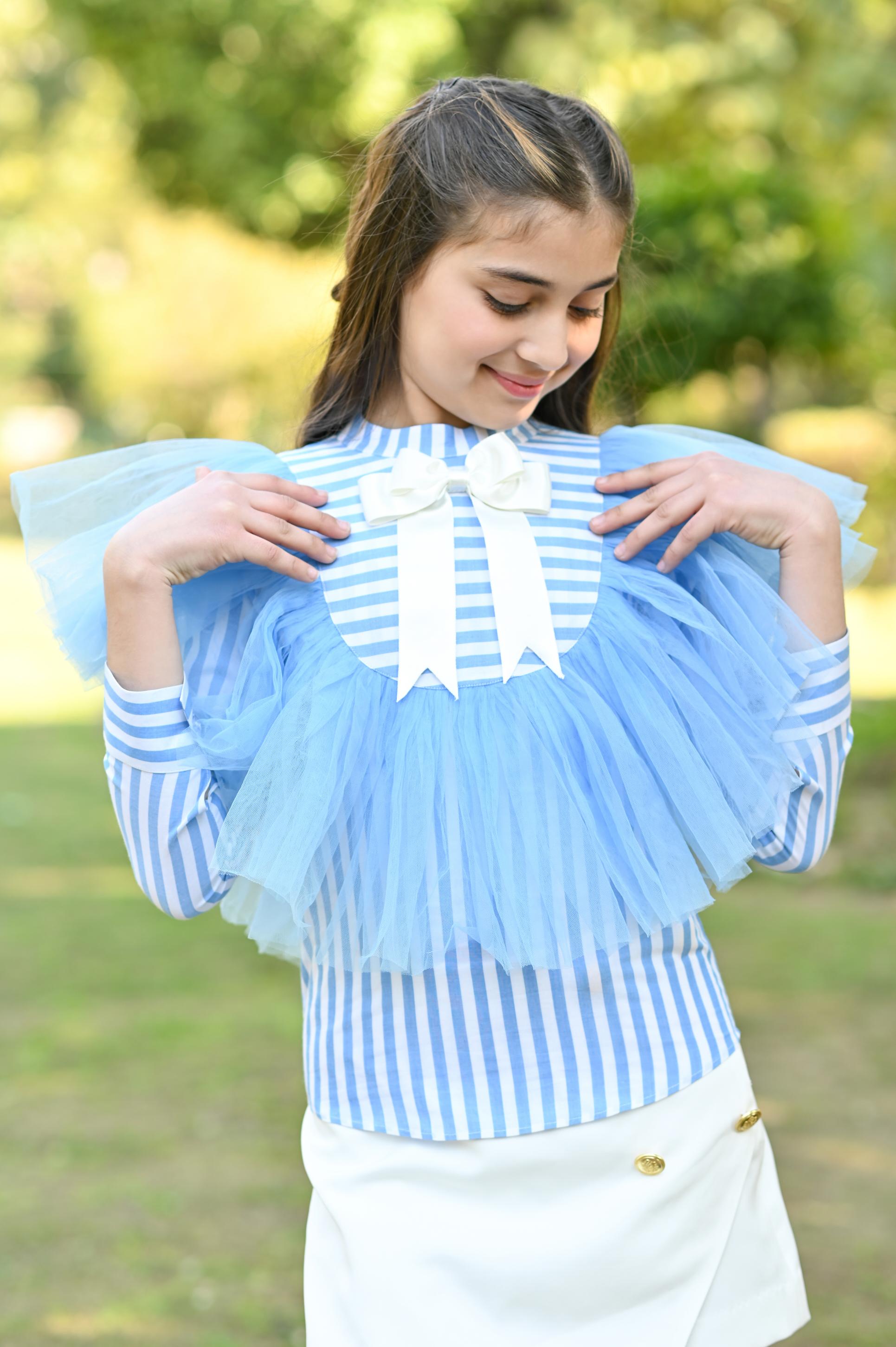 LILLY FRILL SHIRT - BLUE