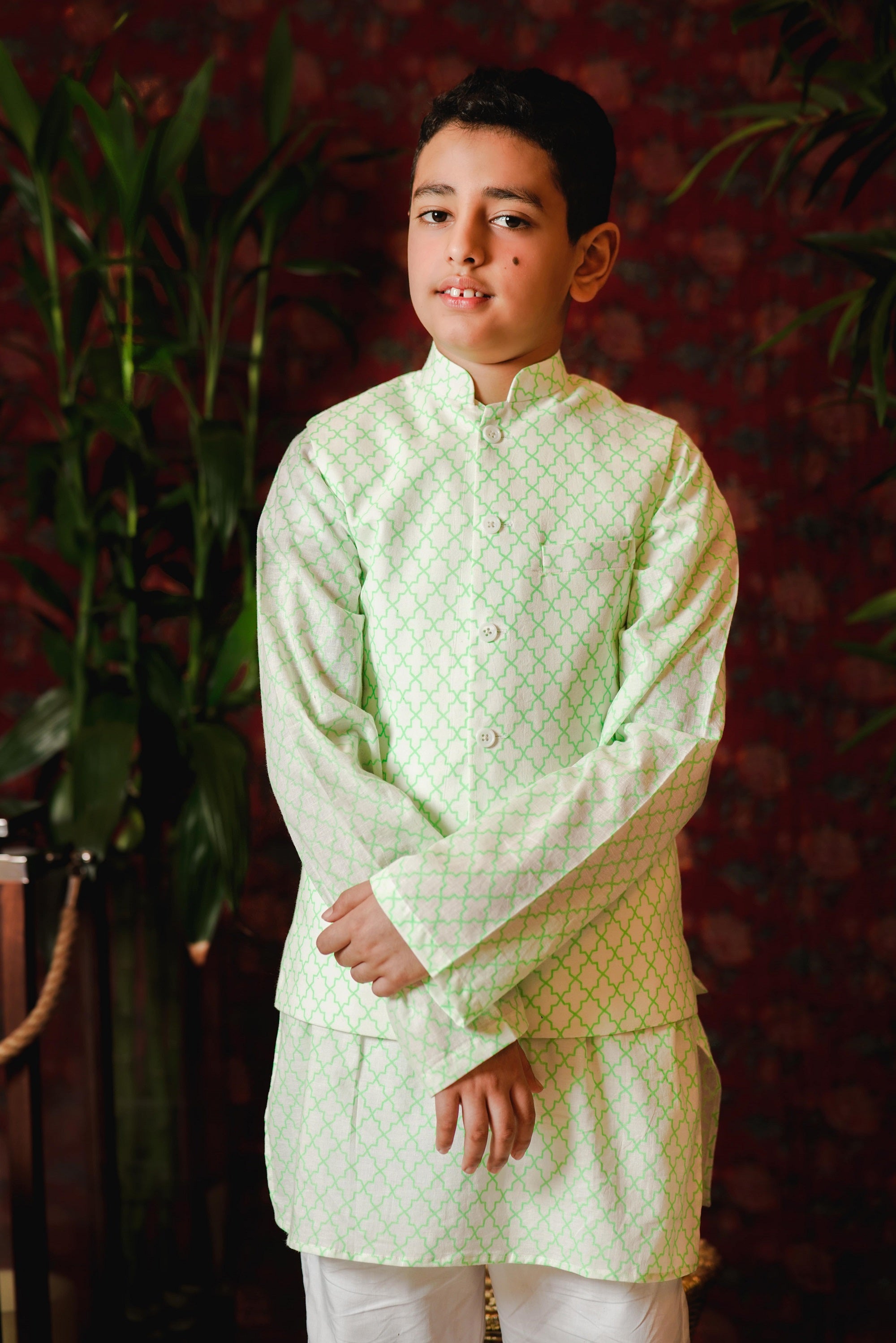NEON FARID - The Pony & Peony Co.
