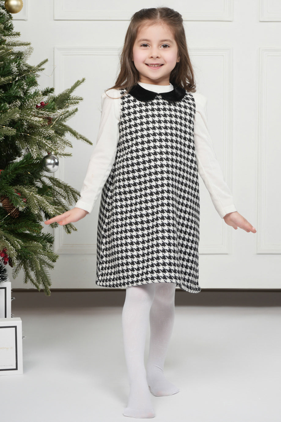 B/W HOUNDSTOOTH PINAFORE